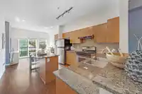 4 21535 88 AVENUE - thumbnail 3
