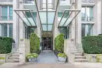 1051 RICHARDS STREET - thumbnail 31