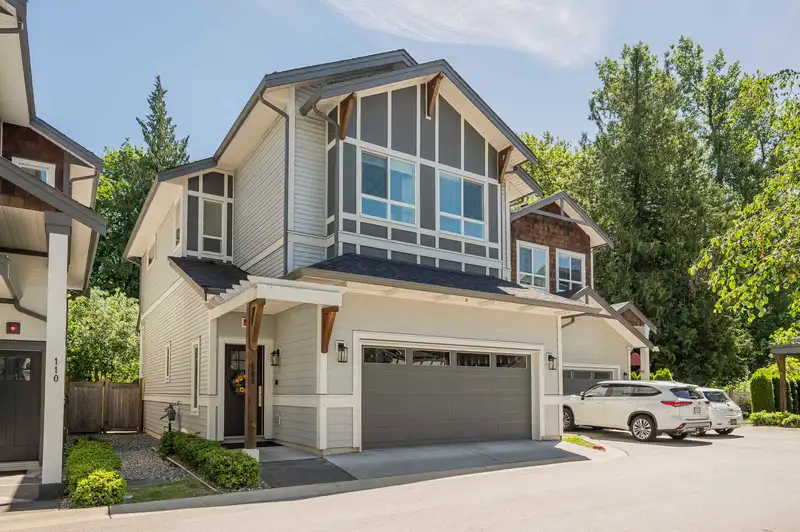 109 8217 204B STREET - photo 1 of 40