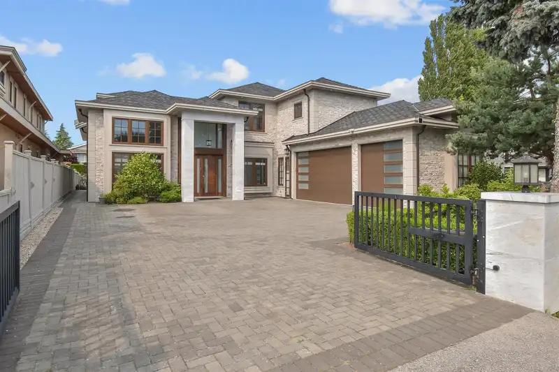 6251 WOODWARDS ROAD - photo 1 of 30