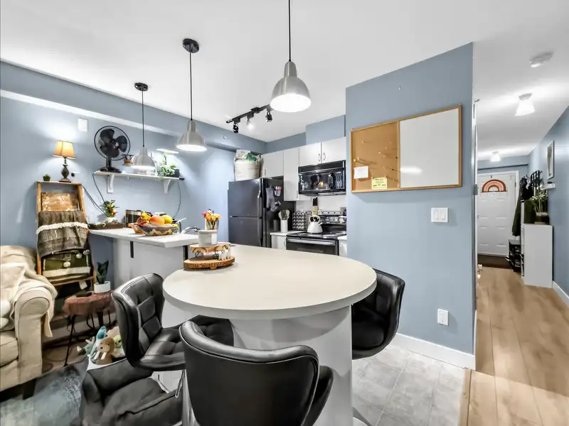 514 528 ROCHESTER AVENUE - photo 3 of 29