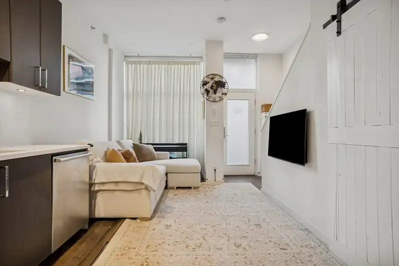 62 W 1ST AVENUE - photo 3 of 29