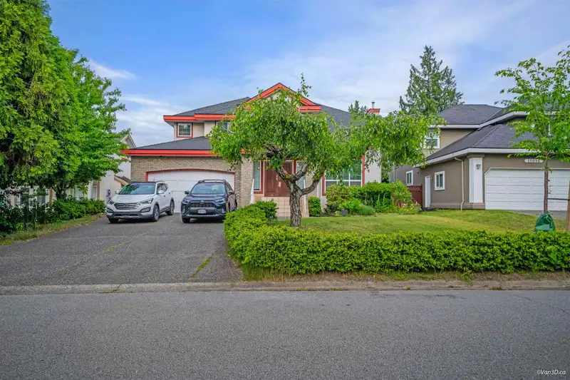 11028 162A STREET - photo 1 of 34