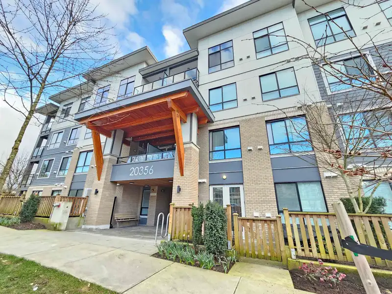 115 20356 72B AVENUE - photo 1 of 16