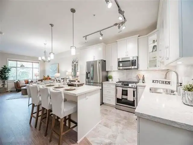 309 20376 86 AVENUE - photo 3 of 11