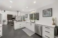 24411 56 AVENUE - thumbnail 9
