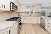 4674 206 STREET - thumbnail 3