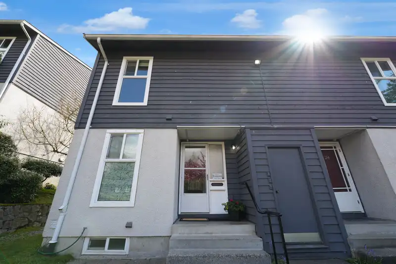 25 315 SCHOOLHOUSE STREET - photo 2 of 34