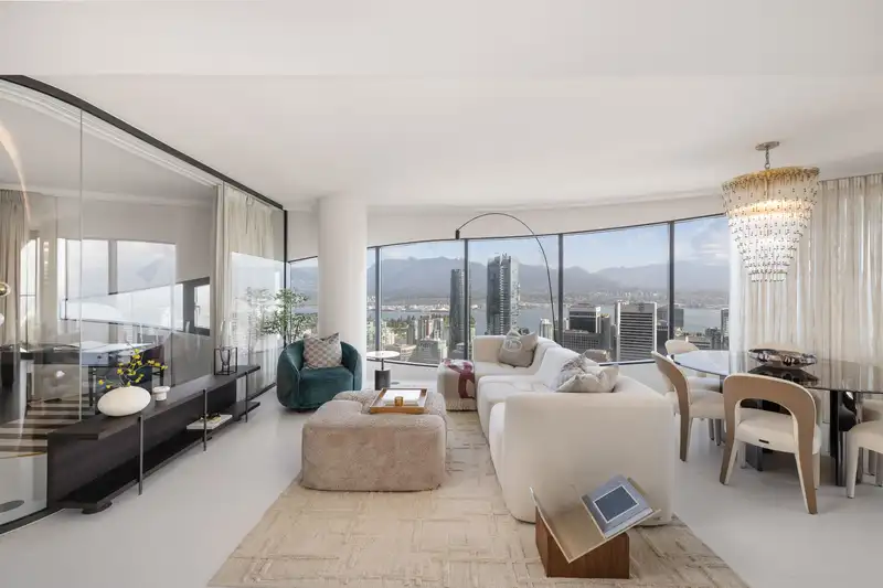 4604 1033 NELSON STREET - photo 1 of 35