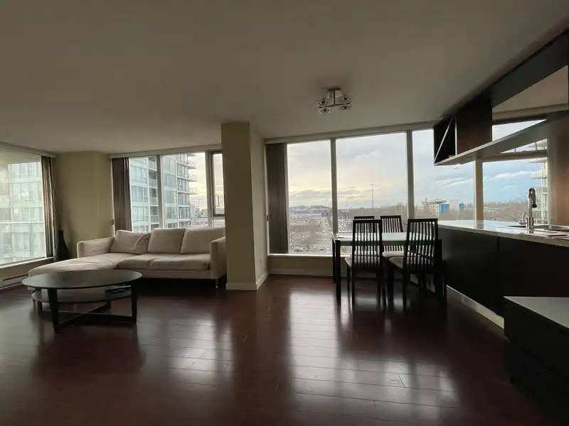 908 5068 KWANTLEN STREET - photo 3 of 15