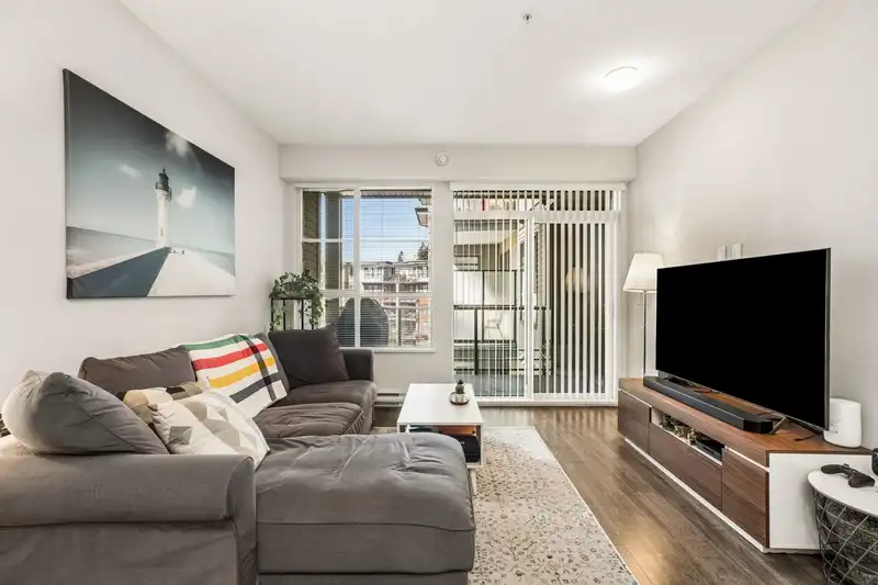 412 1152 WINDSOR MEWS - photo 2 of 36