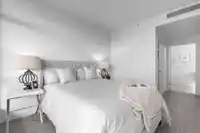 2702 2311 BETA AVENUE - thumbnail 9