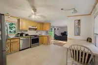 521 200 STREET - thumbnail 10