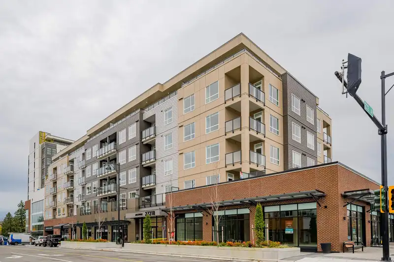 414 27218 ALDERGROVE TOWN CENTER DRIVE - photo 3 of 34