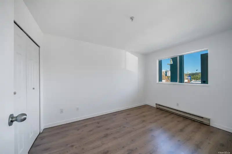 304 5520 JOYCE STREET - photo 4 of 34