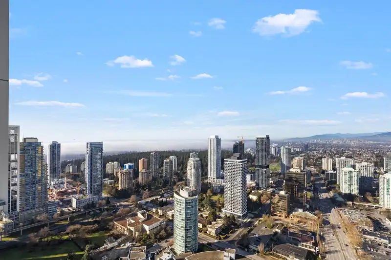 4406 6000 MCKAY AVENUE - photo 3 of 40