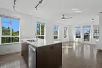 301 553 FOSTER AVENUE - thumbnail 1