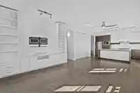 301 553 FOSTER AVENUE - thumbnail 14