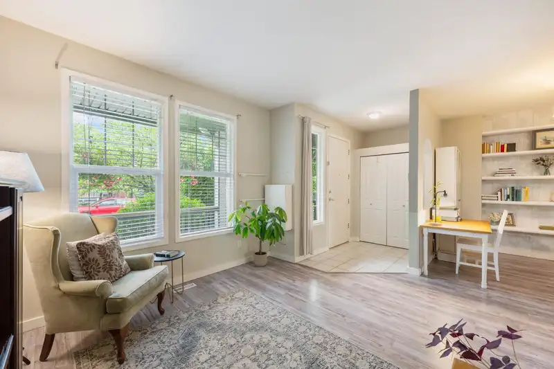 24383 101A AVENUE - photo 3 of 40