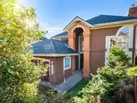 2622 SANDSTONE CRESCENT - thumbnail 1