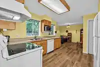 132 14861 98 AVENUE - thumbnail 10