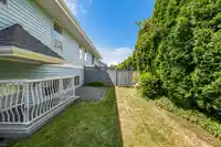 22 5216 201A STREET - thumbnail 12