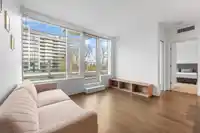 621 5233 GILBERT ROAD - thumbnail 9