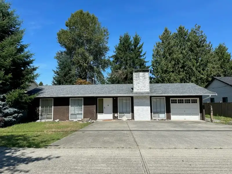 19435 PARK ROAD - photo 1 of 15