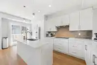 25 6888 ROBSON DRIVE - thumbnail 12