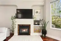 888 W 15TH AVENUE - thumbnail 3