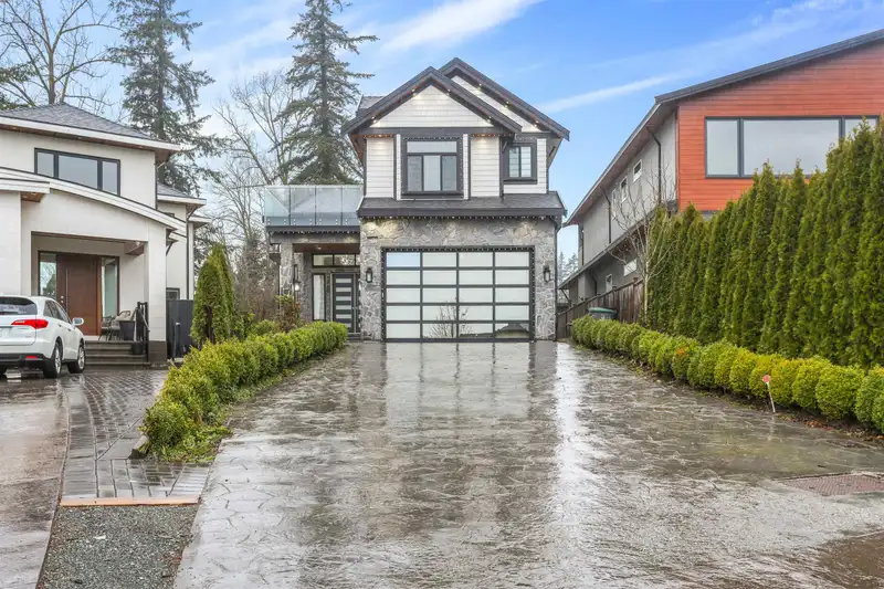 7869 167 STREET - photo 1 of 40
