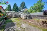 2733 E 28TH AVENUE - thumbnail 30