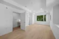 4110 COLUMBIA STREET - thumbnail 5