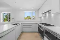 4110 COLUMBIA STREET - thumbnail 8