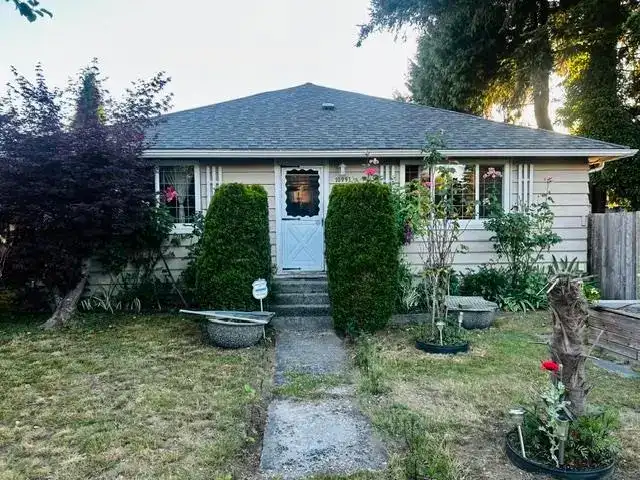 10991 132 STREET - photo 1 of 2