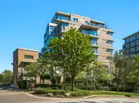 402 9298 UNIVERSITY CRESCENT - thumbnail 1