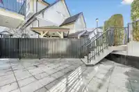 121 3888 NORFOLK STREET - thumbnail 19