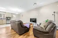 121 3888 NORFOLK STREET - thumbnail 3