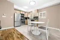 121 3888 NORFOLK STREET - thumbnail 8