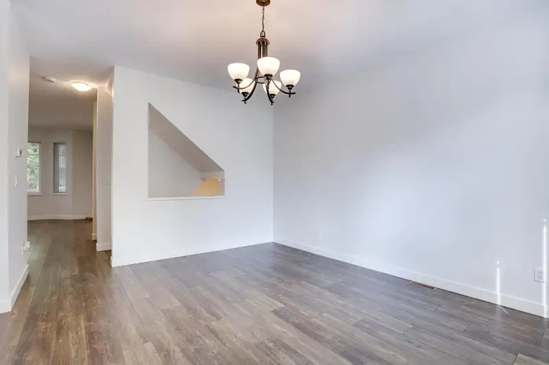 13 6575 192 STREET - photo 4 of 30