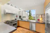 2564 W 1ST AVENUE - thumbnail 18
