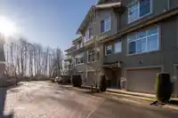16 20967 76 AVENUE - thumbnail 2