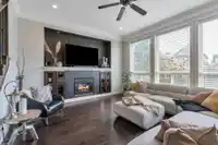 8063 211A STREET - thumbnail 5