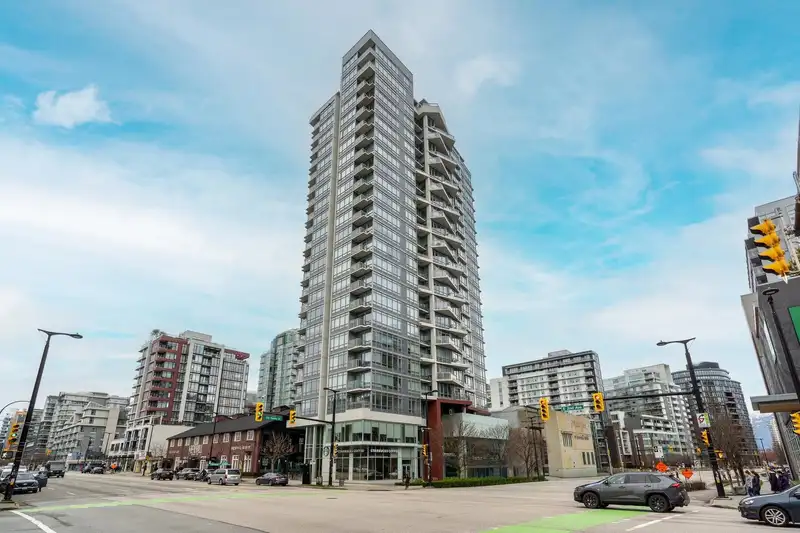 1604 1775 QUEBEC STREET - photo 2 of 26