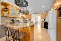 24 323 GOVERNORS COURT - thumbnail 9