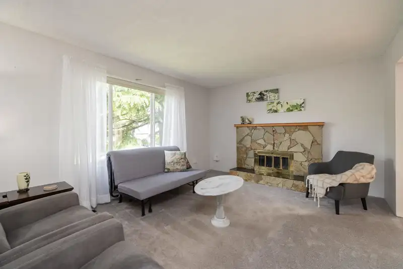 2652 WILDWOOD DRIVE - photo 4 of 38