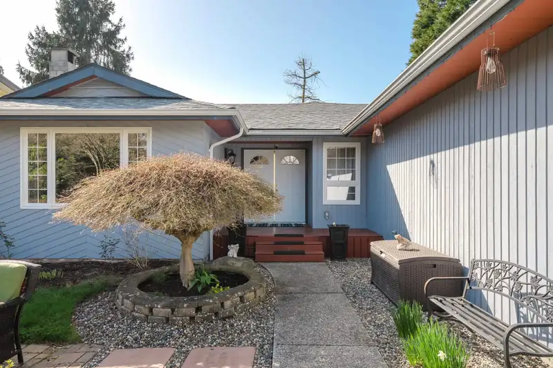 1753 146 STREET - photo 3 of 38