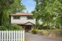 4611 203A STREET - thumbnail 1