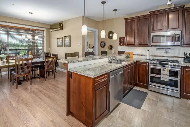 409 32445 SIMON AVENUE - photo 2 of 32