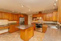 5070 242 DRIVE - thumbnail 15